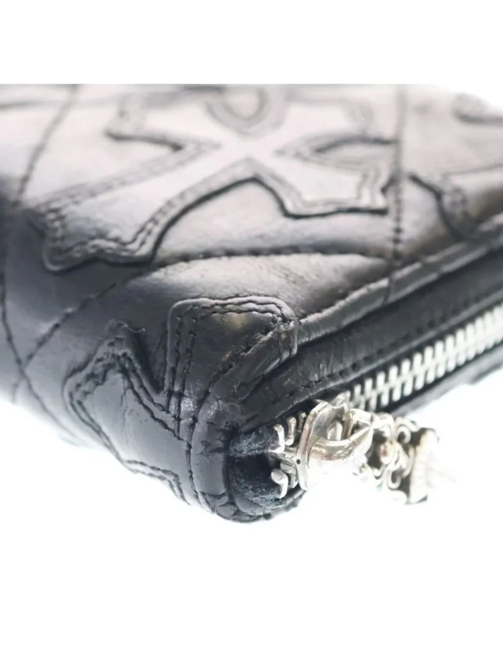 Chrome Hearts Rec Zip Quilted Cemetery Cross Destroy Leather Wallet